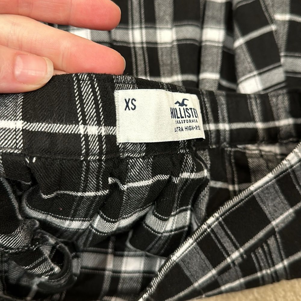 Hollister Clueless Black White Plaid Flare Pleated 90s Y2K Mini Skirt Women XS - Picture 6 of 8